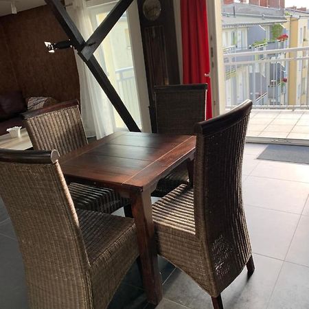 Nordsee Und City Fusslaufig - Luxeriose Fewo Mit Grossem Balkon Wilhelmshaven Exteriör bild