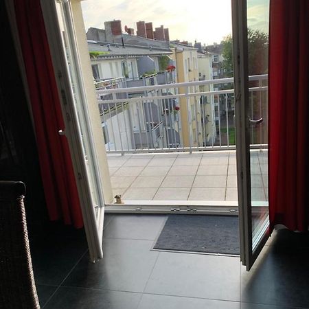 Nordsee Und City Fusslaufig - Luxeriose Fewo Mit Grossem Balkon Wilhelmshaven Exteriör bild